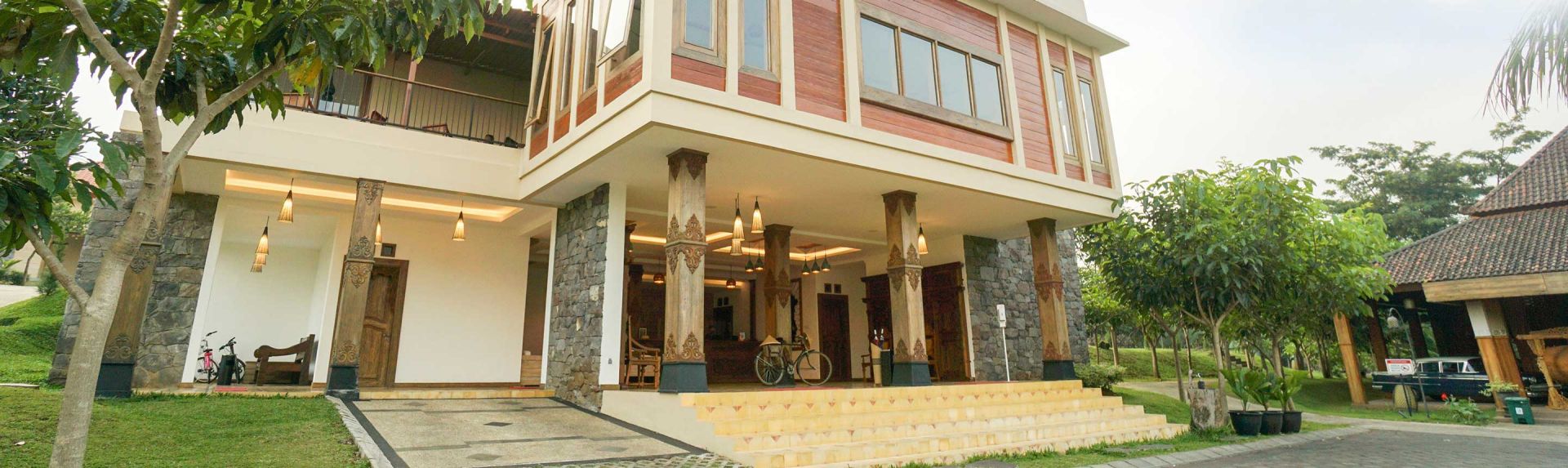 玛琅山亚画廊馆 Shanaya Resort Malang