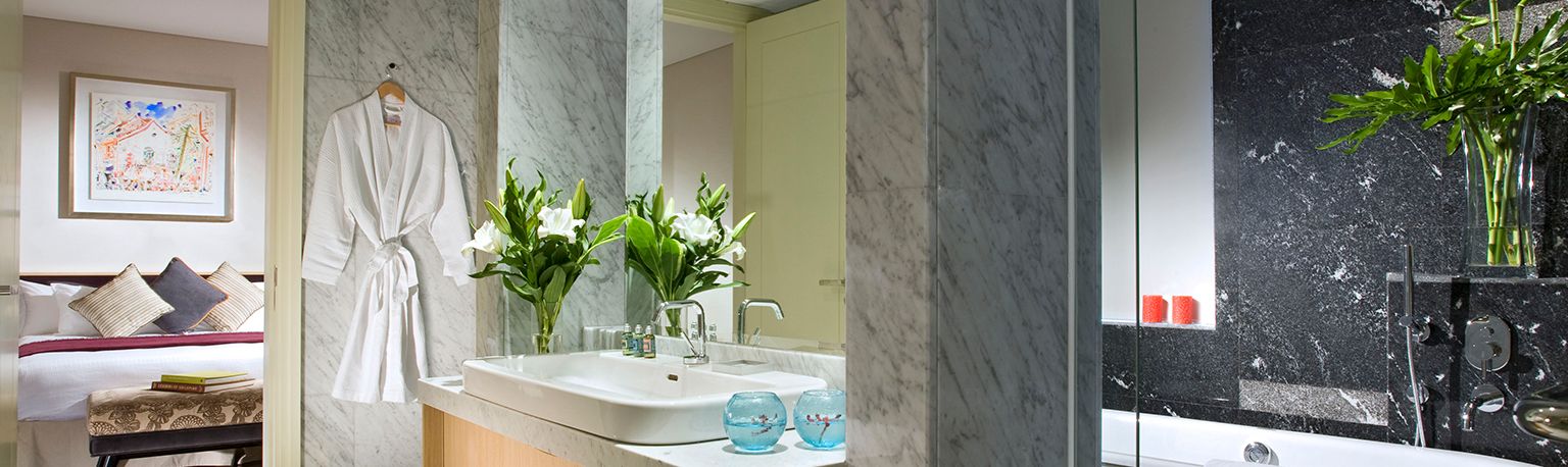 Ascott Raffles Place Finlayson Suit