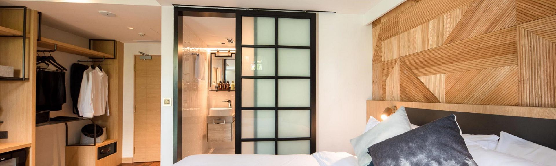 KēSa House by The Unlimited Collection   豪景单间公寓