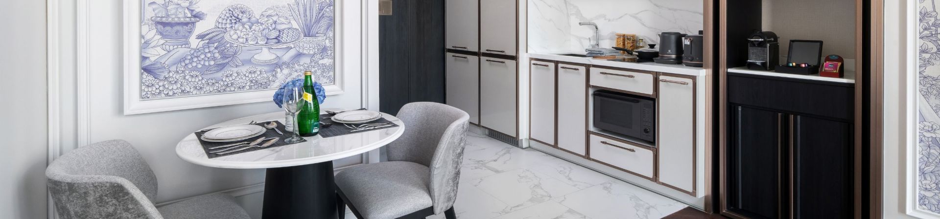 Property Overview La Clef Bangkok by The Crest Collection
