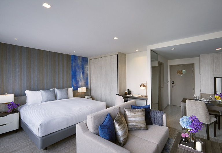 Studio Executive_Bedroom and Living Area