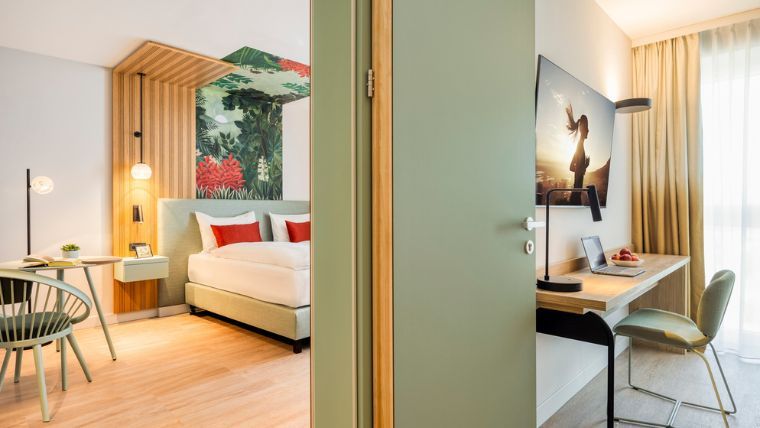 公寓套房与经典客房连通房