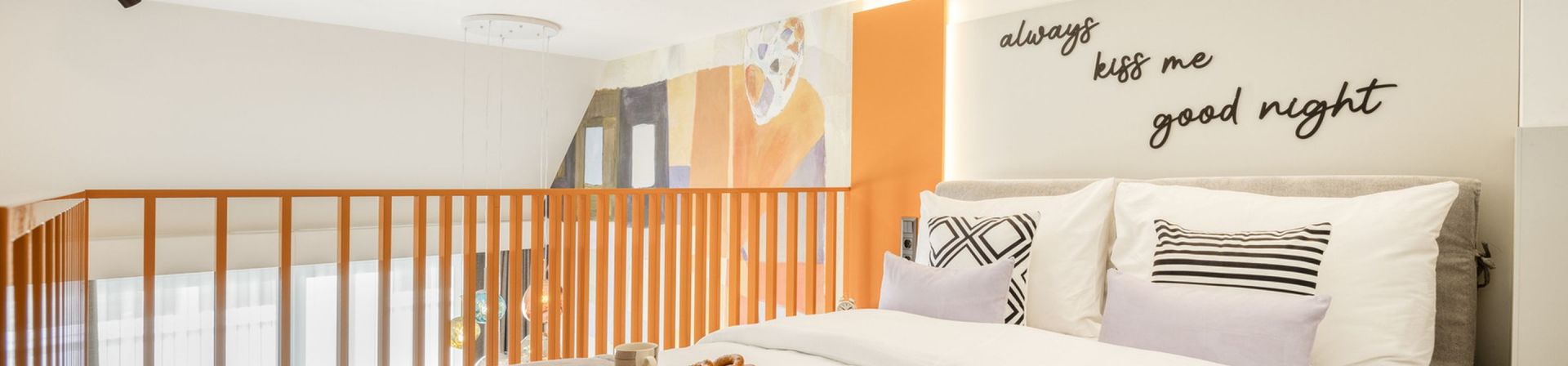 up and down at lyfSchoenbrunn Vienna, city centre