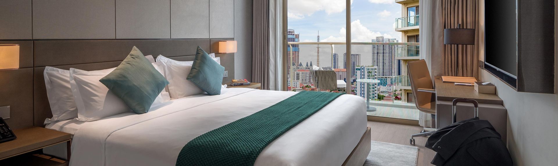 金边奥克伍德豪景公寓二居室高级公寓