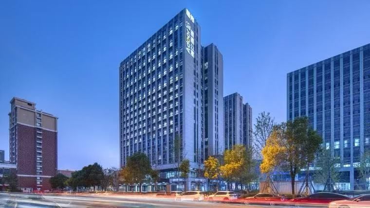 Nearby Property image