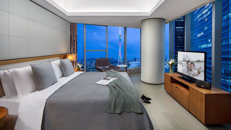 三房行政广州塔景套房