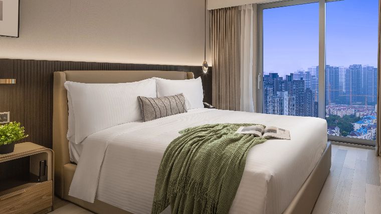 Apartmenttypes CN Shanghai SPRS Studio Deluxe Accessible BedRm01 2023 HR