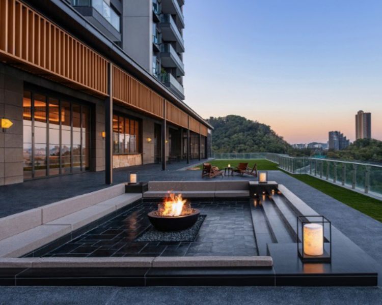 Nearby Property image