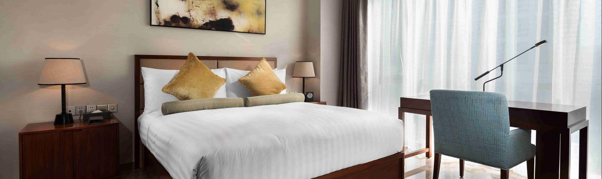 苏州奥克伍德华庭酒店及酒店公寓高级客房