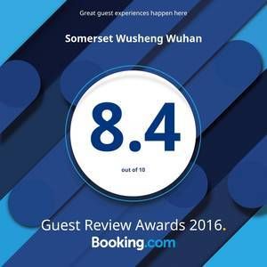 <strong>Guest Review Awards 2016</strong></br><p>Booking.com</p>