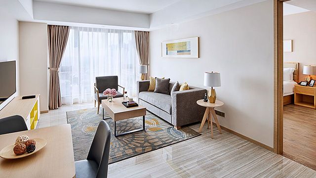 Overview One Bedroom Deluxe Apartment Thumb