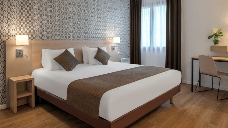 Nearby Property image