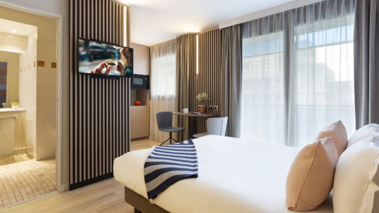 Studio Deluxe Balcony Citadines La Defense Thumbnail Studio With Balcony