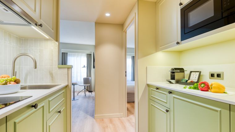 1 Bedroom Apartment 4 Persons Citadines Leshalles Paris France Onebedroomapartment Thumbnail