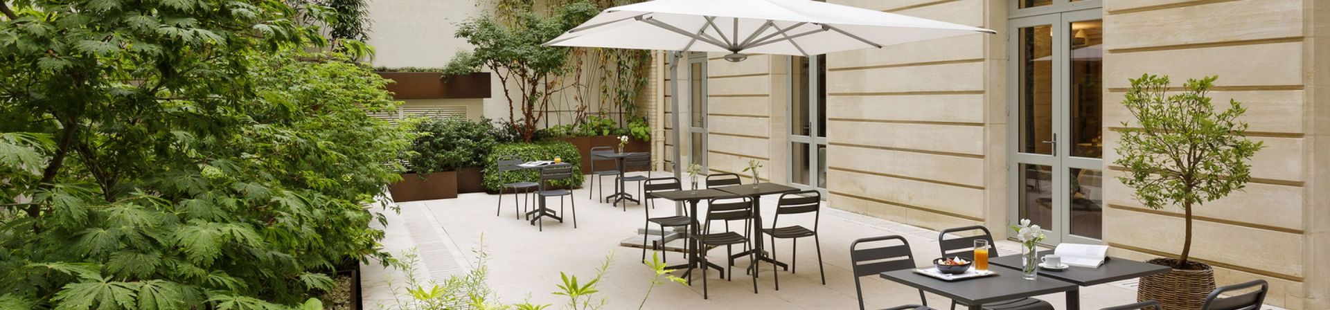 Amenities La 20Clef 20Champs Elysées 20Paris France Breakfast 20Room1