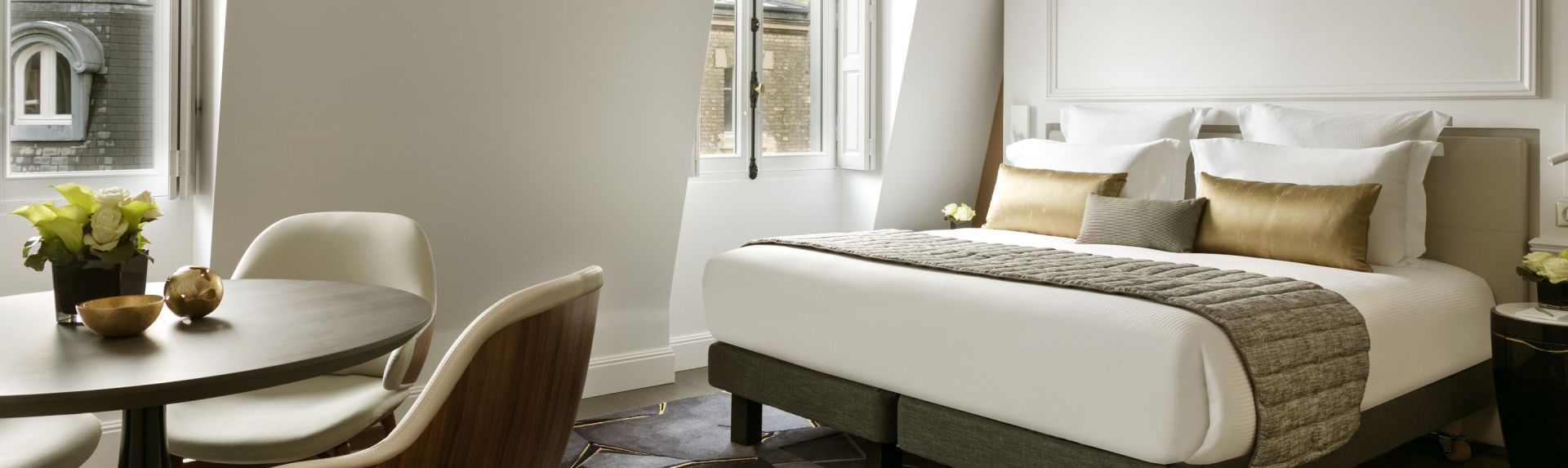 Apartment Types Paris La Clef Champs Elysees Deluxe Studio Banner Image Desktop