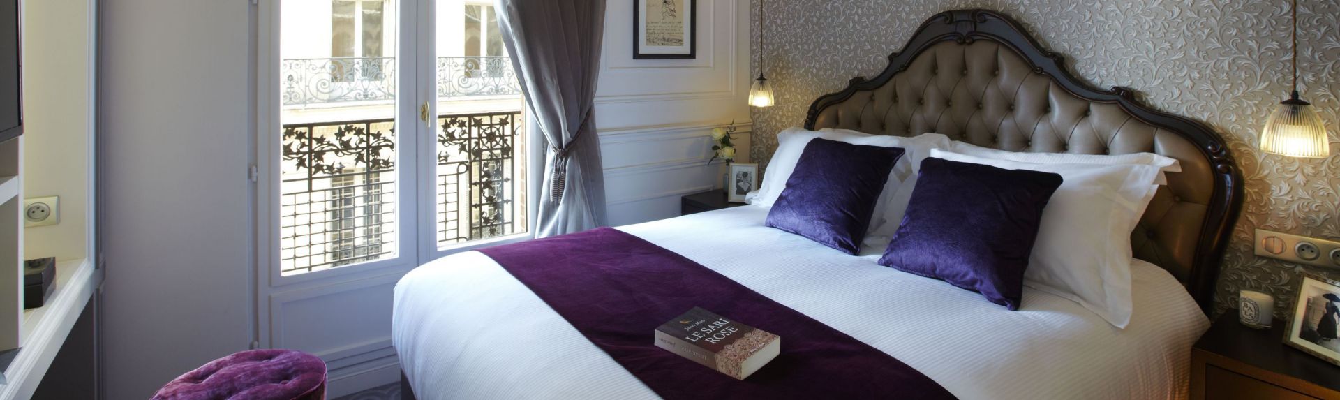 La Clef Louvre Paris by The Crest Collection Royale Suite