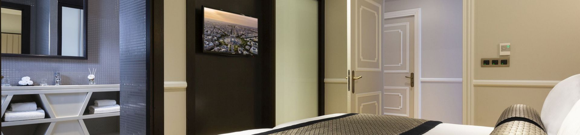 La Clef Tour Eiffel Paris by The Crest Collection Apartment