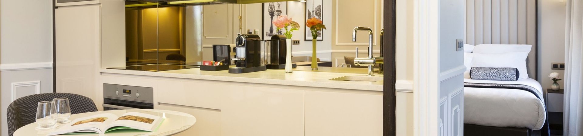 La Clef Tour Eiffel Paris by The Crest Collection Apartment