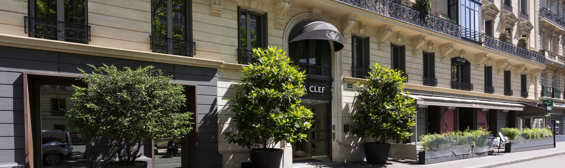 Overview La Clef Tour Eiffel Paris by The Crest Collection Location 41