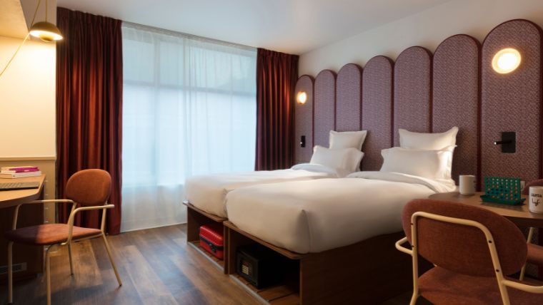 One Of A Kind Plus Studio Thumbnail Lyf 1KND 760x428px