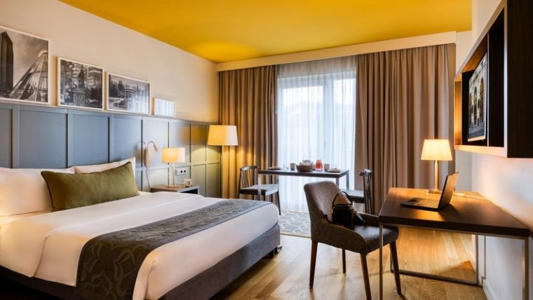 DE Frankfurt CCCF Studio Thumbnails