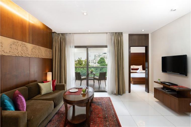 1 Bedroom Premiere Apartment Suite