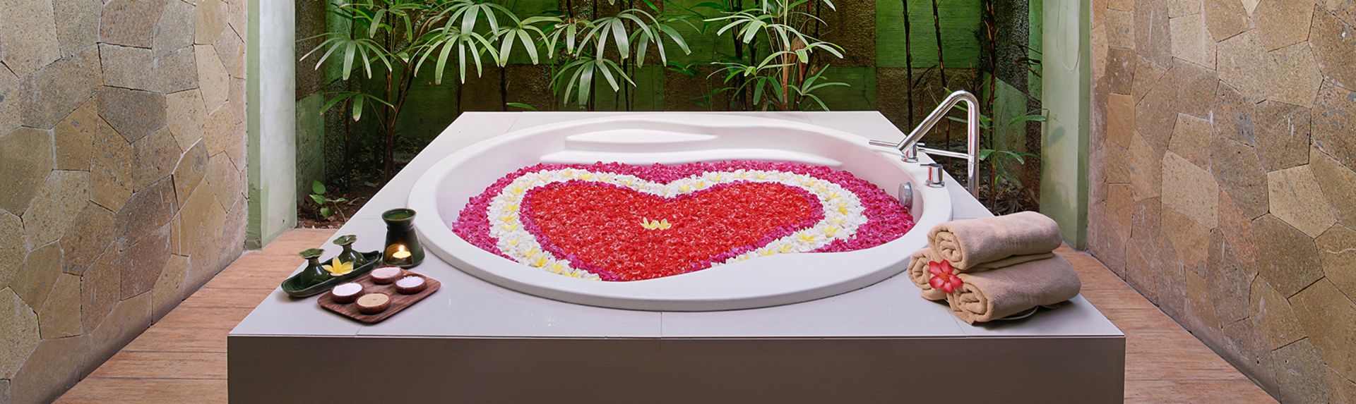 HTBN 横幅桌面设施