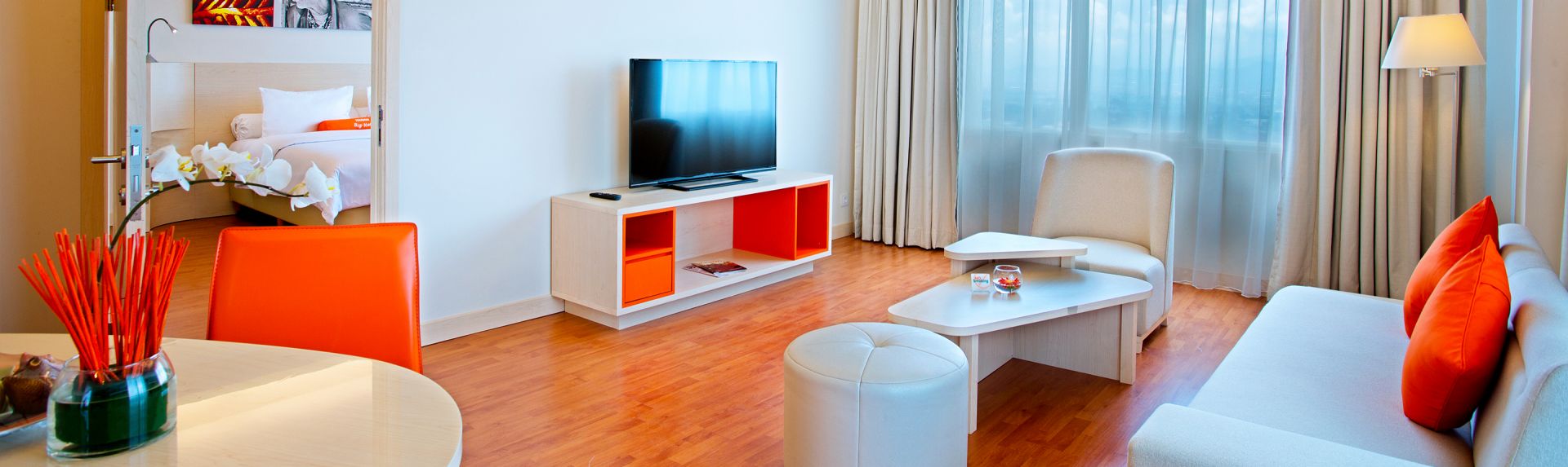 HCBL-Banner-mobile-HARRIS-Suite