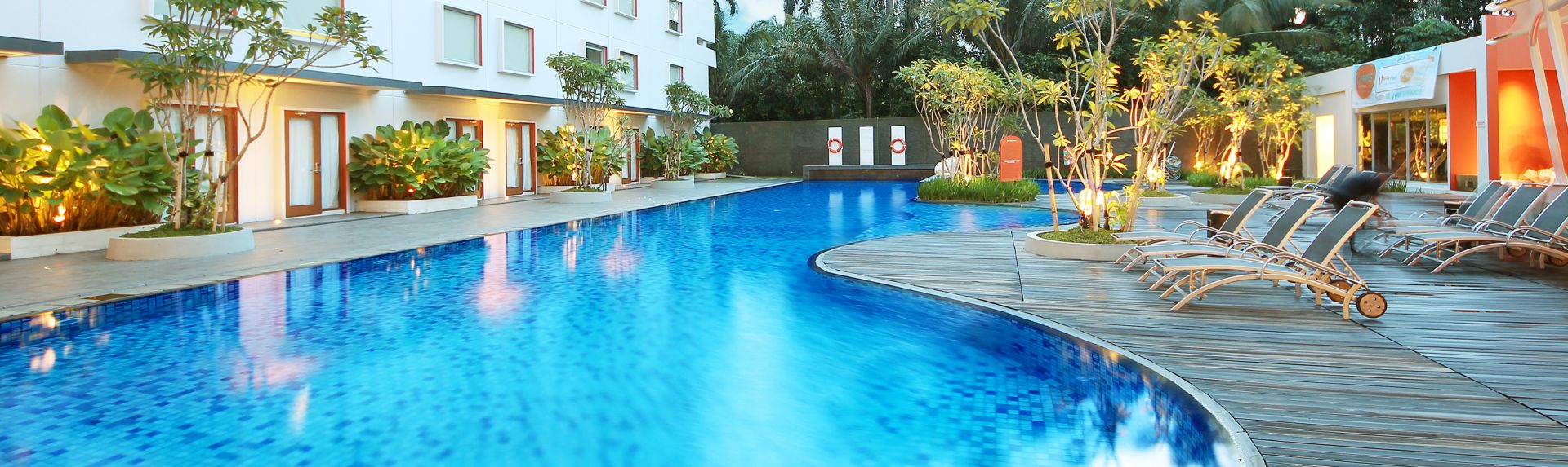 HCB 横幅桌面奖赏