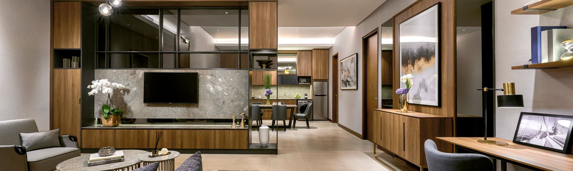 雅加达 Cozmo 奥克伍德豪景酒店公寓 概述