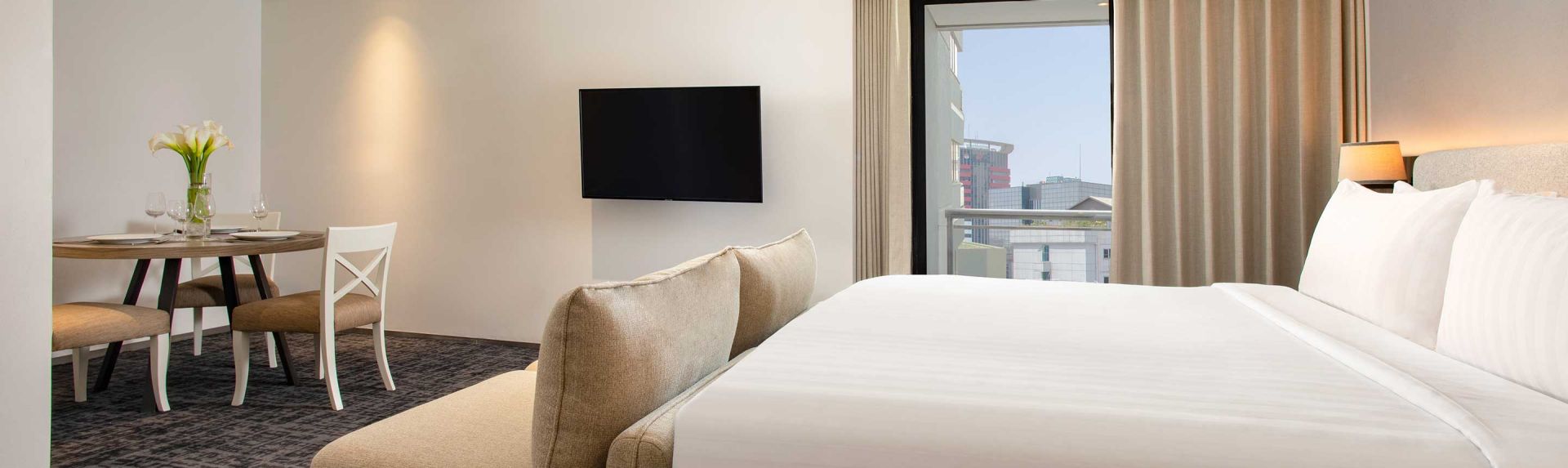 单间 Premier Banner 桌面