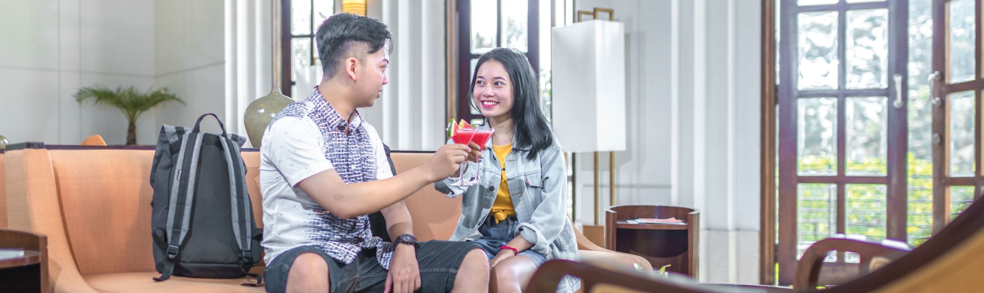 HMLG 横幅桌面优惠