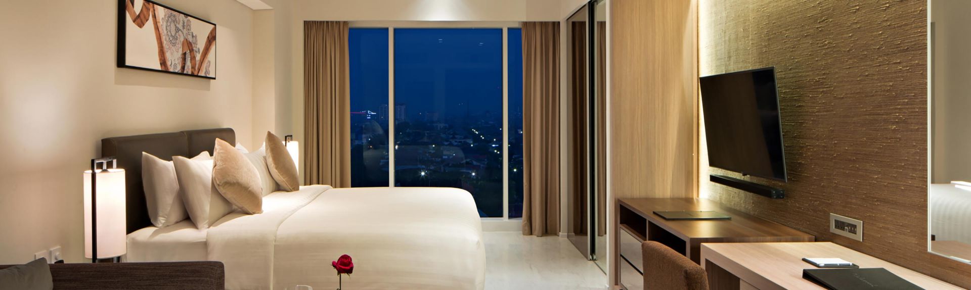 泗水奥克伍德华庭酒店及酒店公寓豪华特大床单间公寓