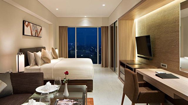 Overview Studio Deluxe King Apartment Thumb