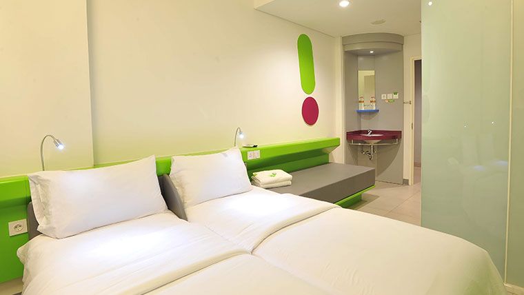 Room Types PDNG Thumbnail Smokingroom