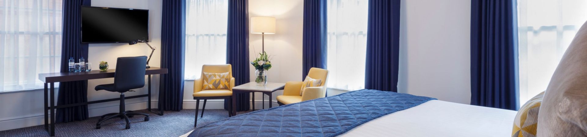 Surrounding of Temple Bar Hotel