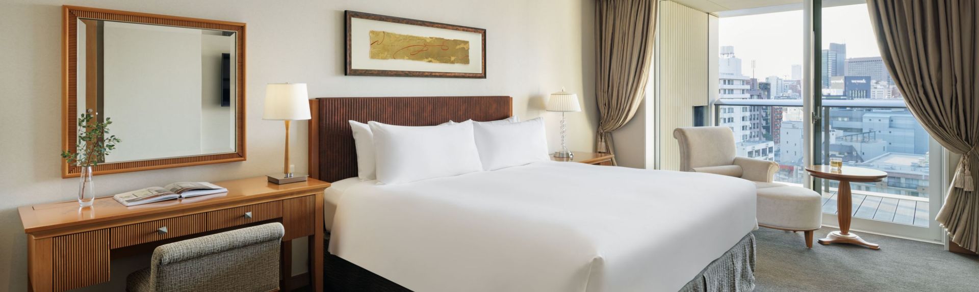 东京中城奥克伍德豪景酒店公寓三居室豪华公寓