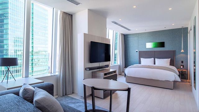 Overview Studio Executive Thumb