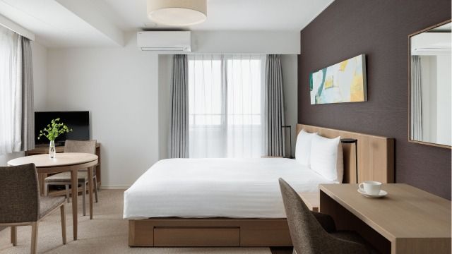 Overview Studio Deluxe Thumb