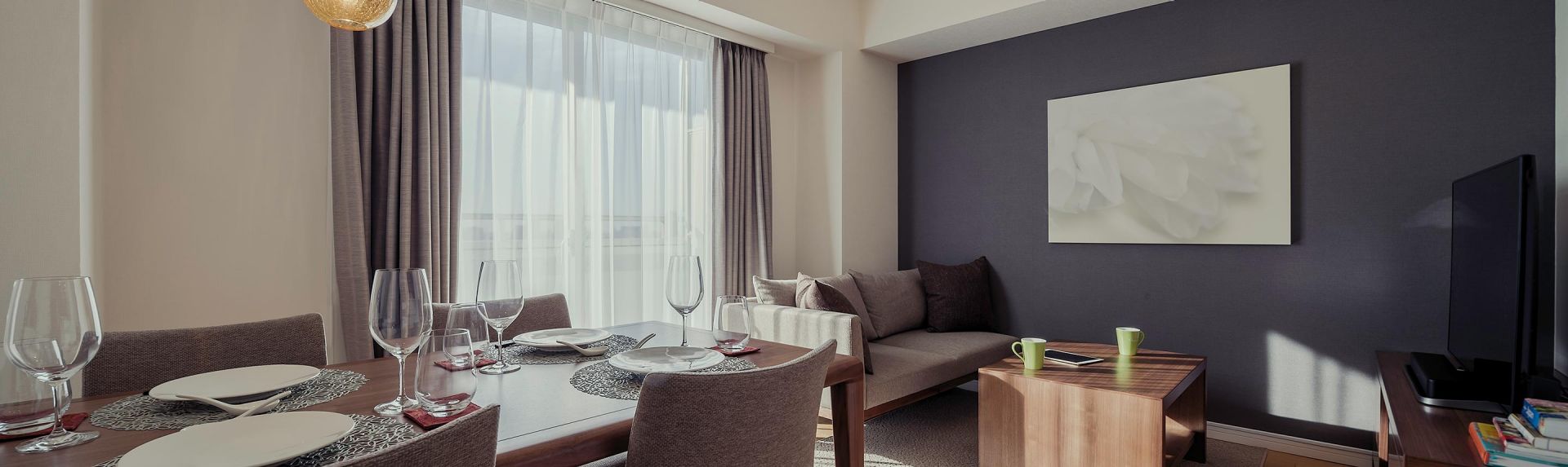 Oakwood Residence Shinagawa Tokyo One Bedroom Deluxe Apartment With Study Banner Desktop