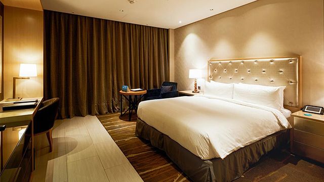 高级特大床单间公寓