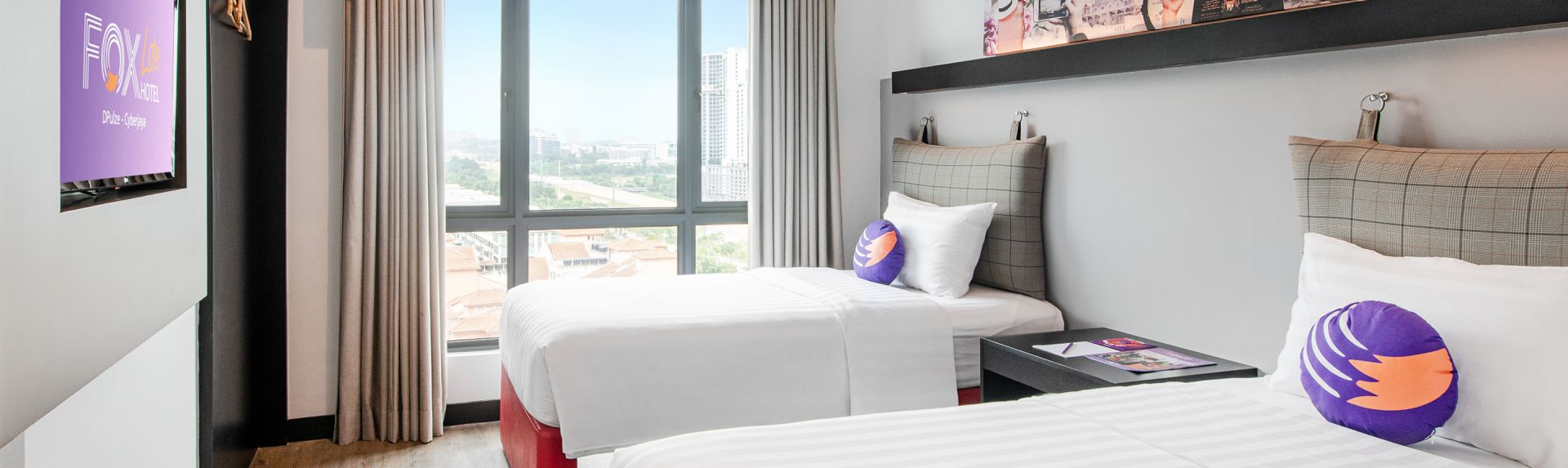 FOX Lite Hotel DPulze Cyberjaya 高级双床客房 