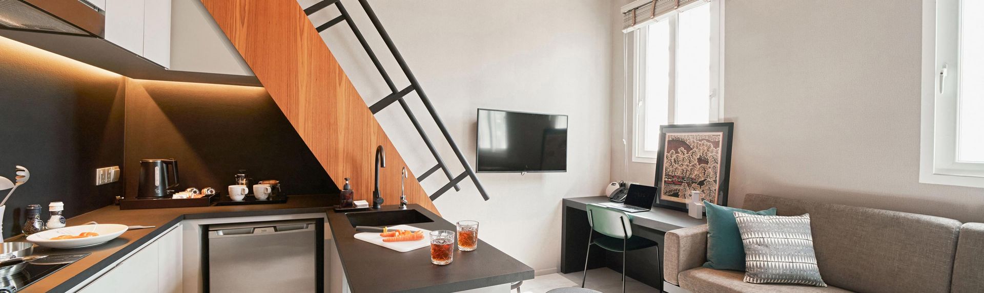 Wanderlust，奥克伍德无限系列  - 跃式单间公寓