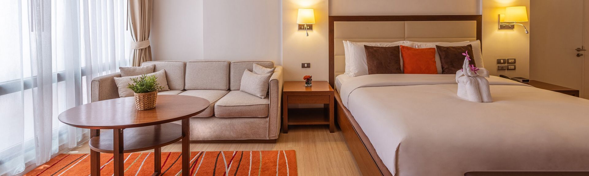 曼谷素坤逸 24 奥克伍德华庭酒店公寓