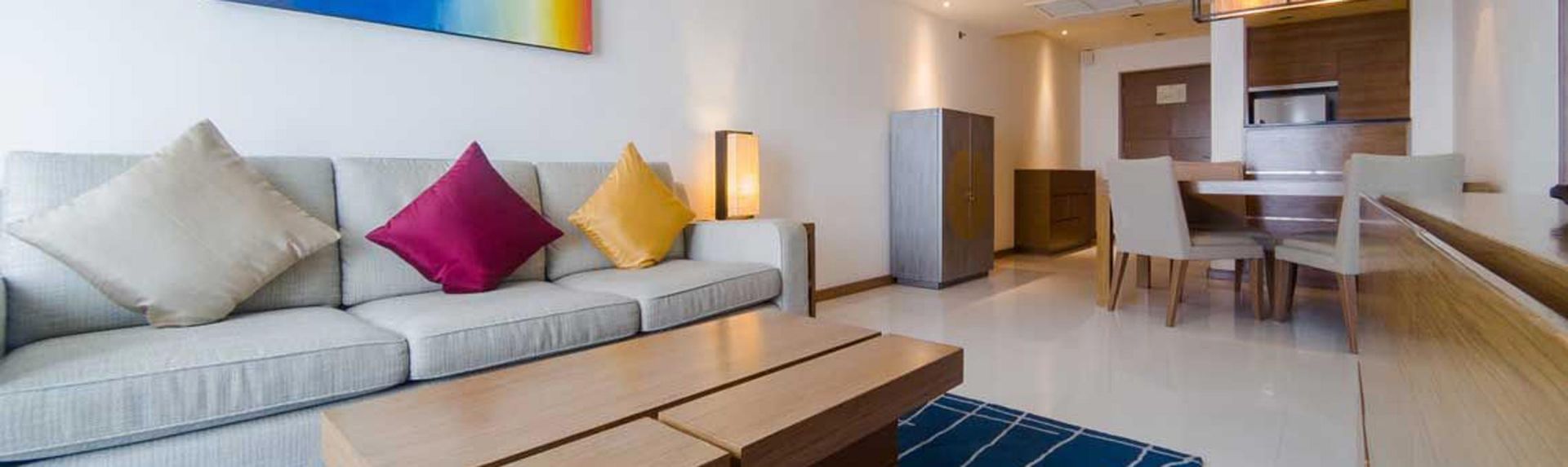 曼谷素坤逸通罗奥克伍德华庭酒店公寓一居室豪华公寓