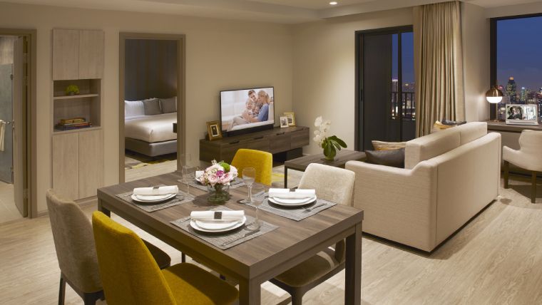 行政两我房（连通房）