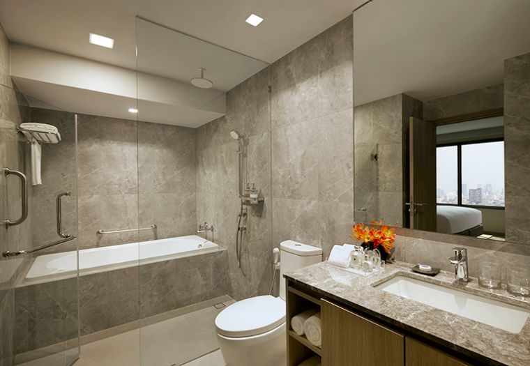 One-Bedroom Premier_Bathroom