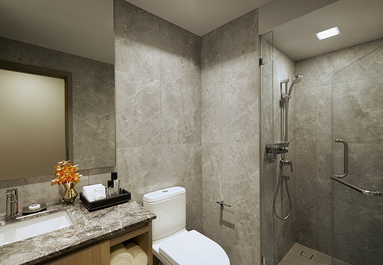 Two-Bedroom Premier_Second Bathroom