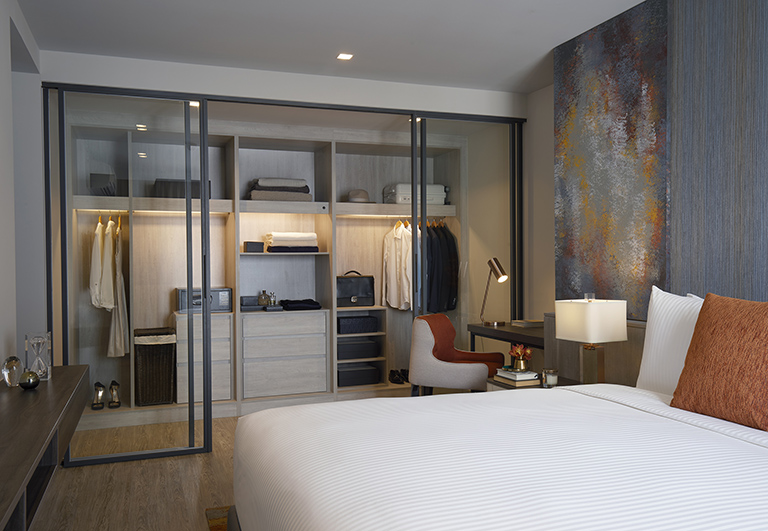 Two-Bedroom Premier_Walk-in Closet